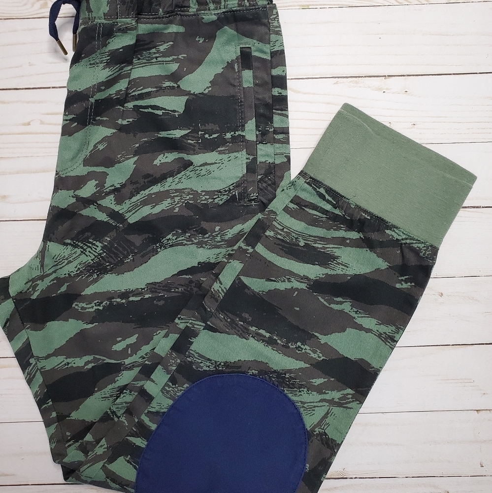Crew cuts camo Jogger